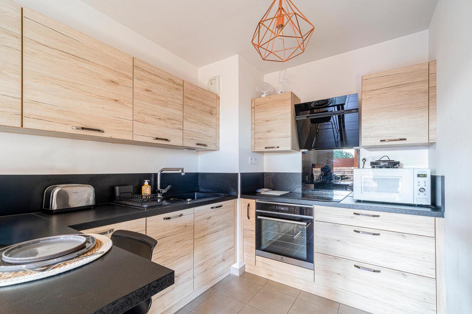 Appartement Charmant Au Porte De Montpellier Saint-Jean-de-Védas Eksteriør billede